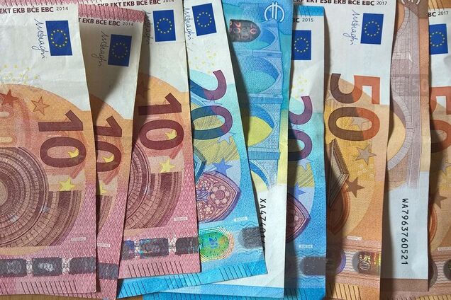 В ЕС начали подготовку к предоставлению Украине 90 млрд евро кредита