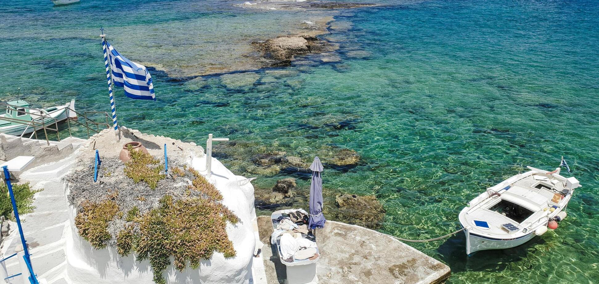 Поражает чистыми пляжами: почему греческий остров Кимолос идеален для отпуска