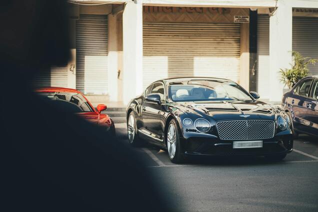 Ілюстрація - автомобіль Bentley