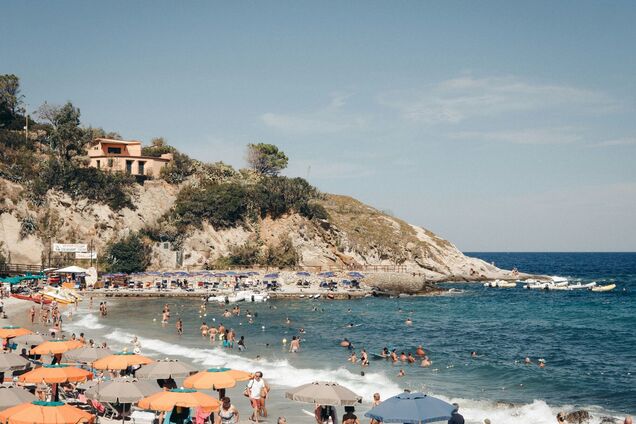 Итальянский остров с доступными ценами: почему стоит провести отпуск на Эльбе