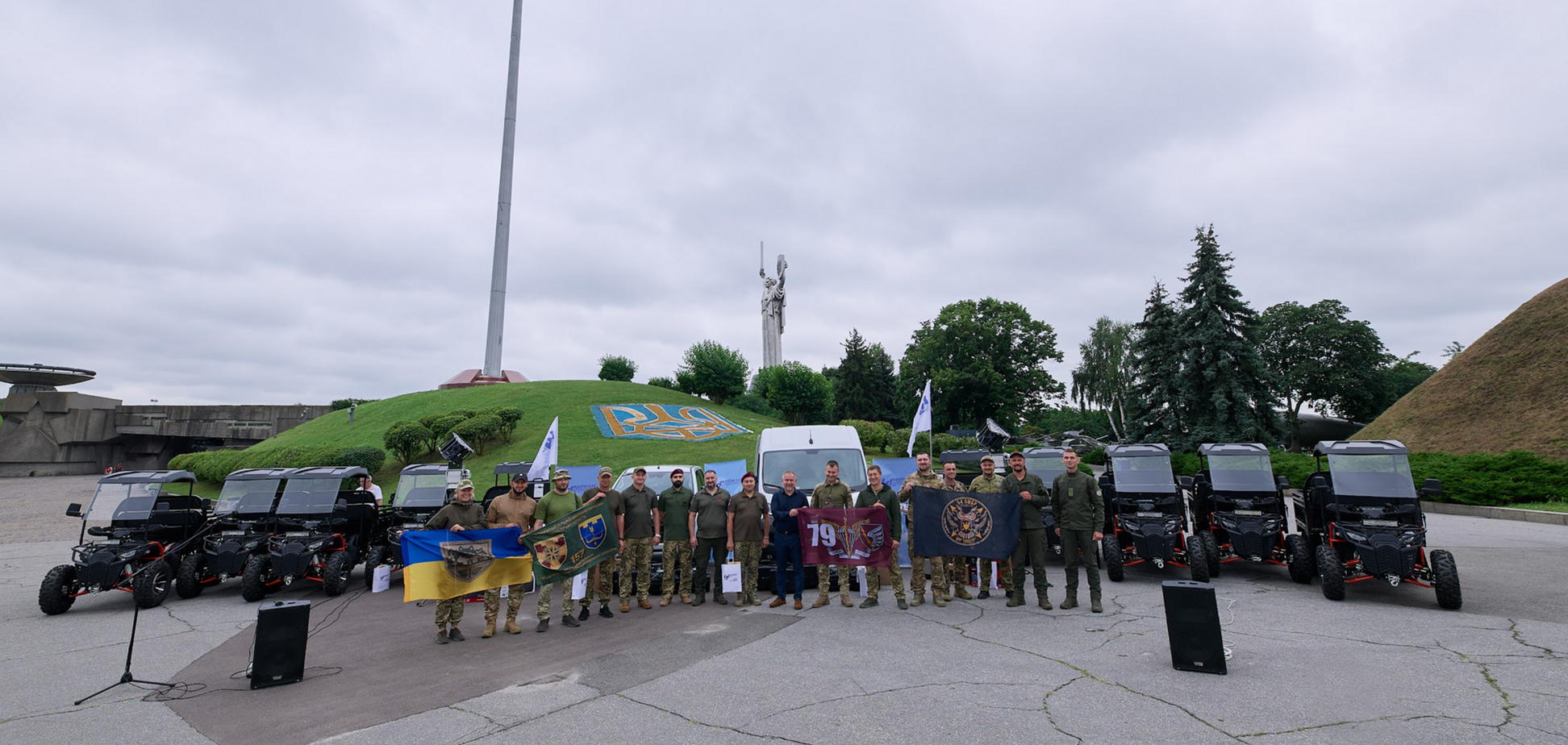 Тримаємо фронт! 'Українські вертольоти' передали військовим допомоги на 12,4 млн грн