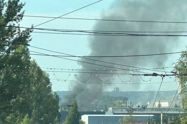 Под прицелом – стратегический завод: дроны атаковали российскую Пензу, поднялся дым. Фото и видео