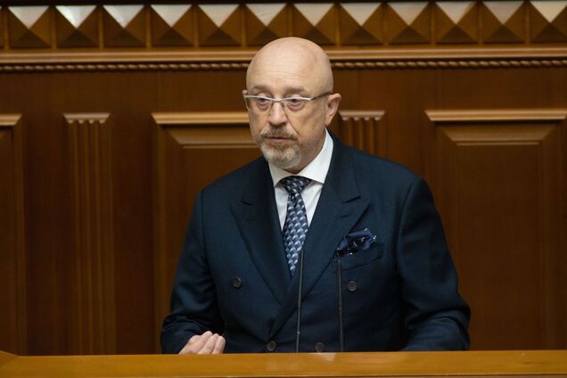 Иллюстрация — Алексей Резников