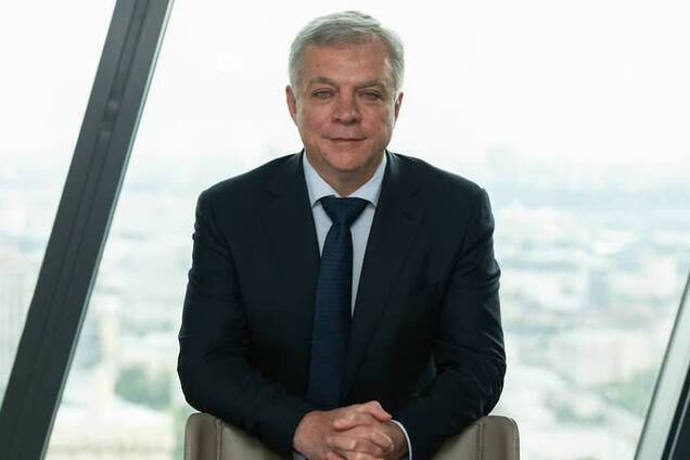 'Выпал из окна': в России загадочно погиб вице-президент 'Транснефти'