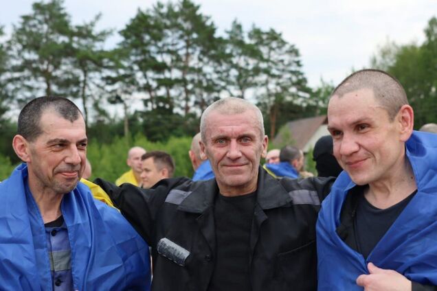 'Наші люди вдома': Зеленський повідомив про новий обмін полоненими з Росією. Фото й відео