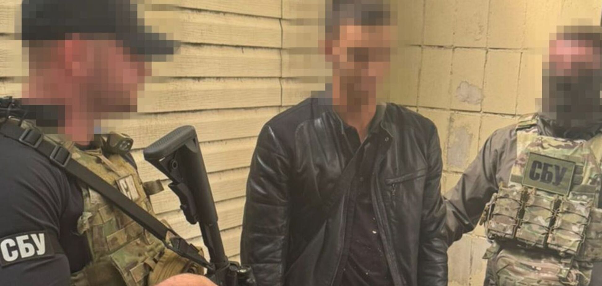 Искал 'легких денег': СБУ задержала юнака-агента ФСБ, который корректировал массированные атаки врага по Киеву. Фото