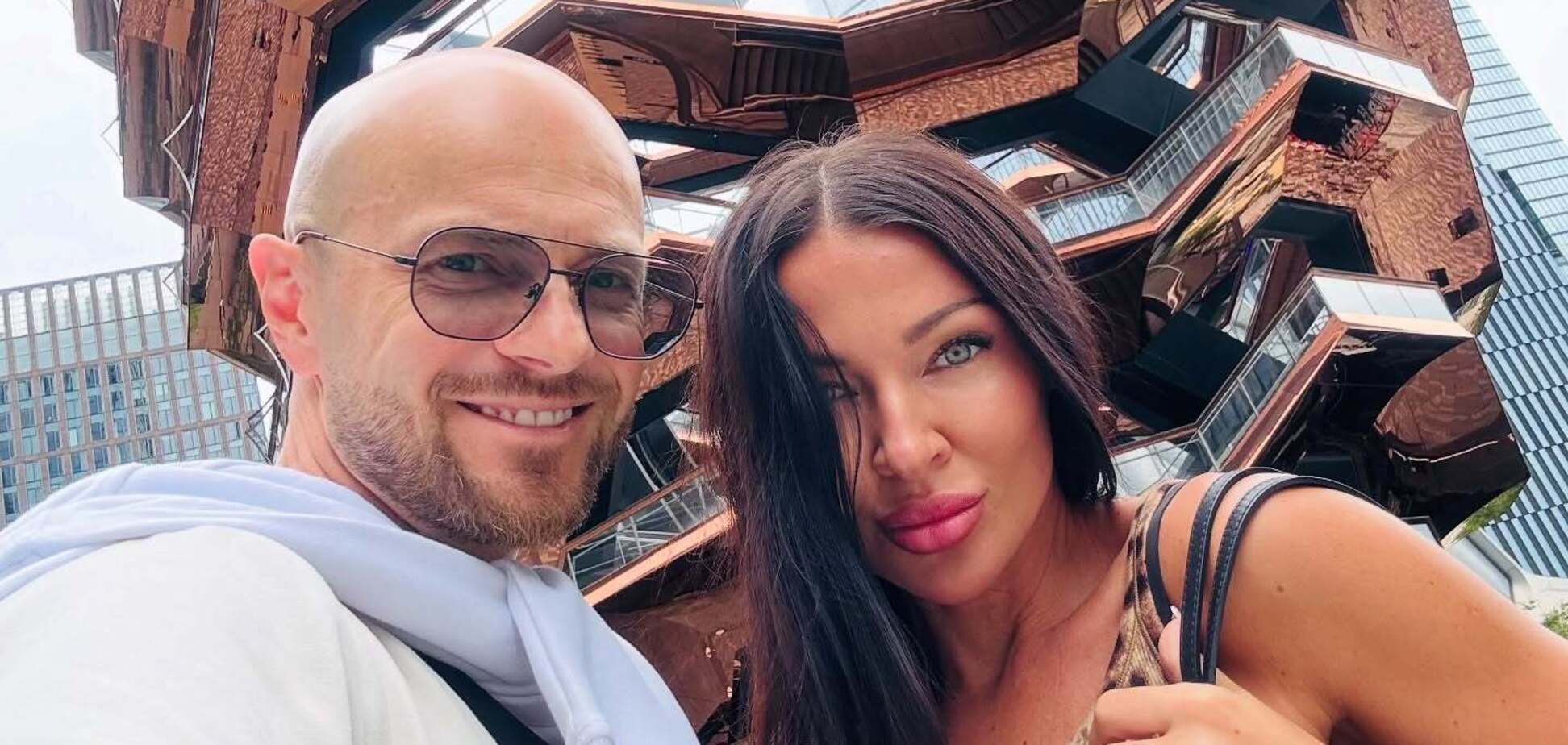 'Батальон Нью-Йорк': жену Влада Ямы захейтили из-за странных джинсов с пятнами и фото с отдыха