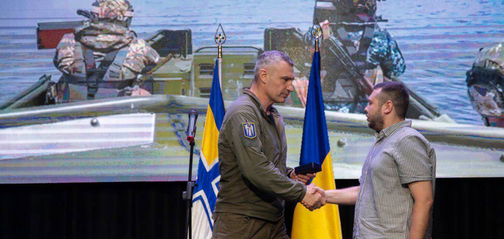 'Вистоїмо пліч-о-пліч': Кличко вручив нагороди до Дня Військово-морських сил України