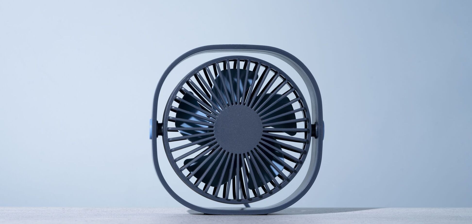 Як підсилити ефект від вентилятора у спеку: три кроки