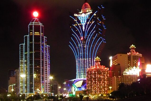 Казино в Макао как символ интереса инвесторов к гемблинг-операторам