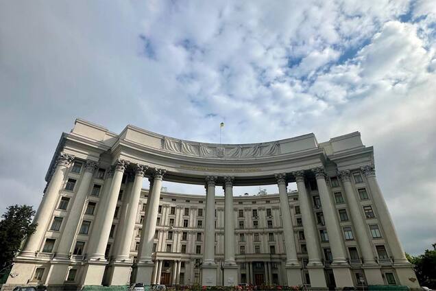 'Украина больше никогда не будет разоружаться': в МИД объявили о структурной реформе министерства