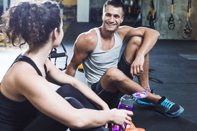 Социализация без алкоголя: как молодежь выбирает чистые пространства вместо традиционных пабов