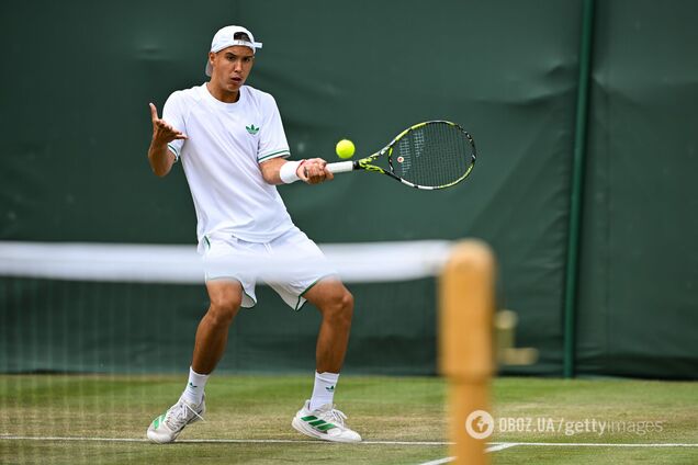 Лучшему теннисисту Украины прилетела карма за отказ говорить на украинском языке