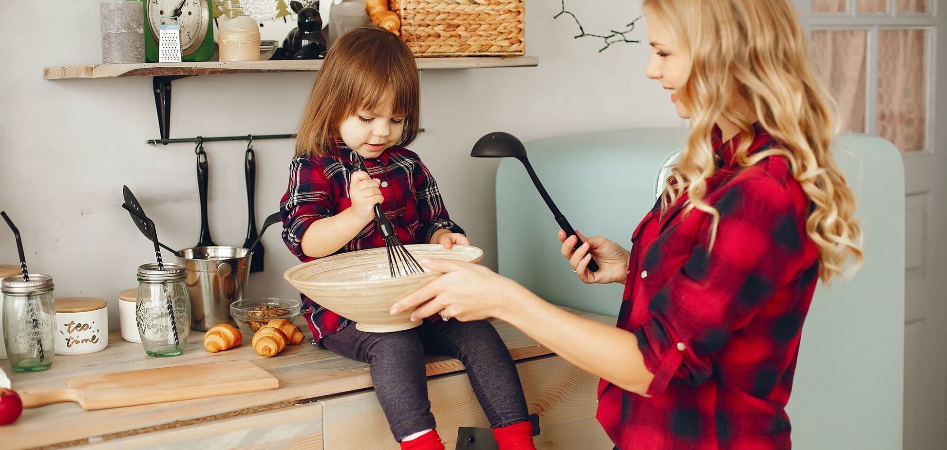 Кулінарні лайфхаки, які точно знадобляться кожній мамі: як готувати швидко і без стресу