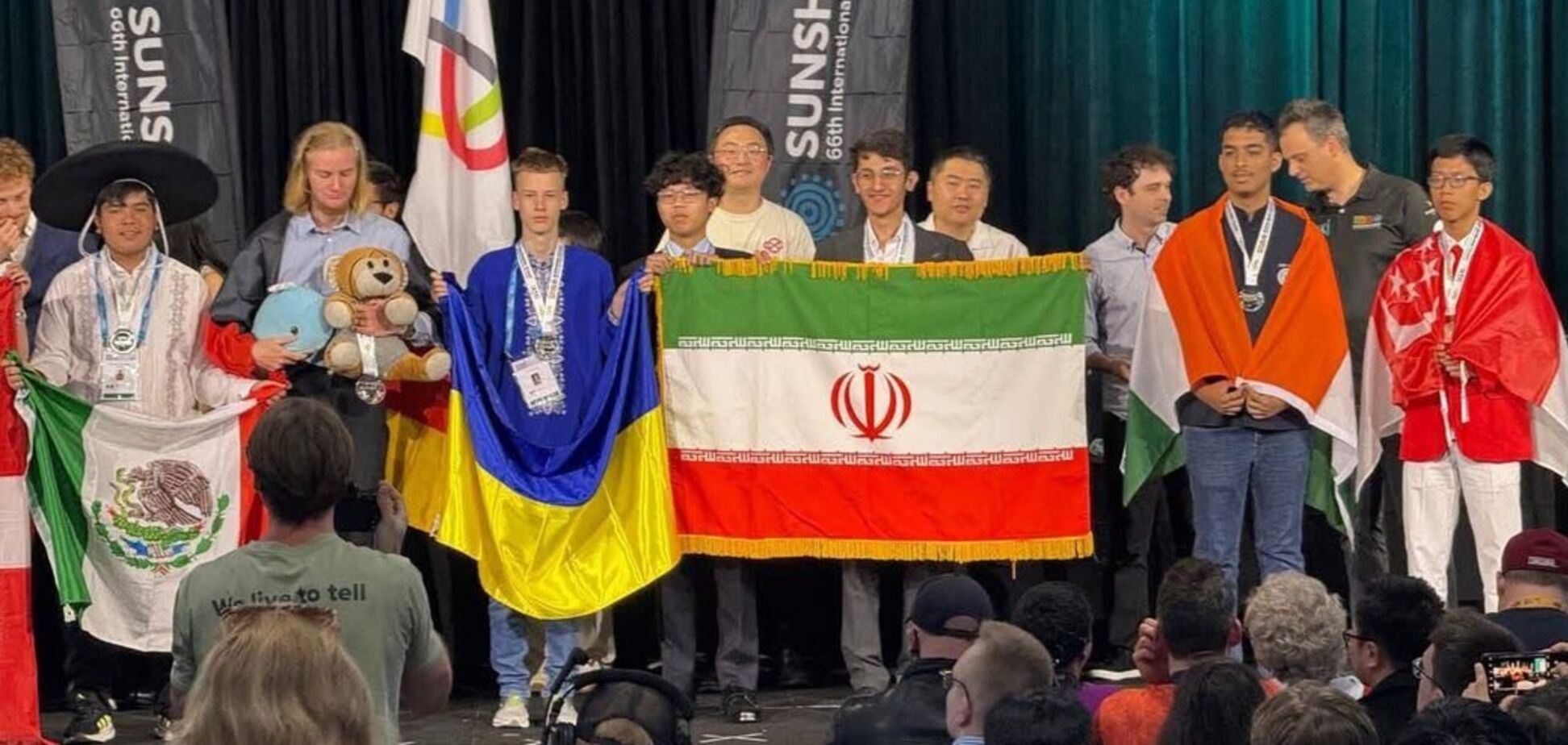 Школьник из Украины второй год подряд завоевал 'серебро' на международной олимпиаде по математике. Фото