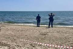 На пляжах під Одесою вибухнули міни: загинули троє людей. Фото і відео