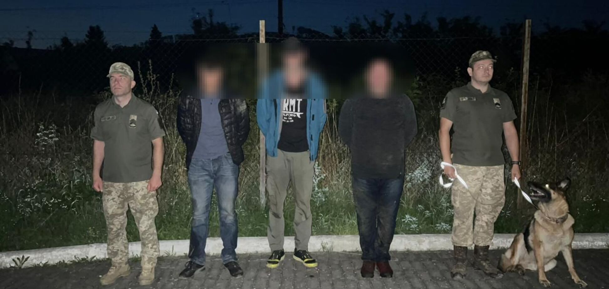Горы не помогли: на Закарпатье задержали трех мужчин, которые хотели сбежать в Словакию