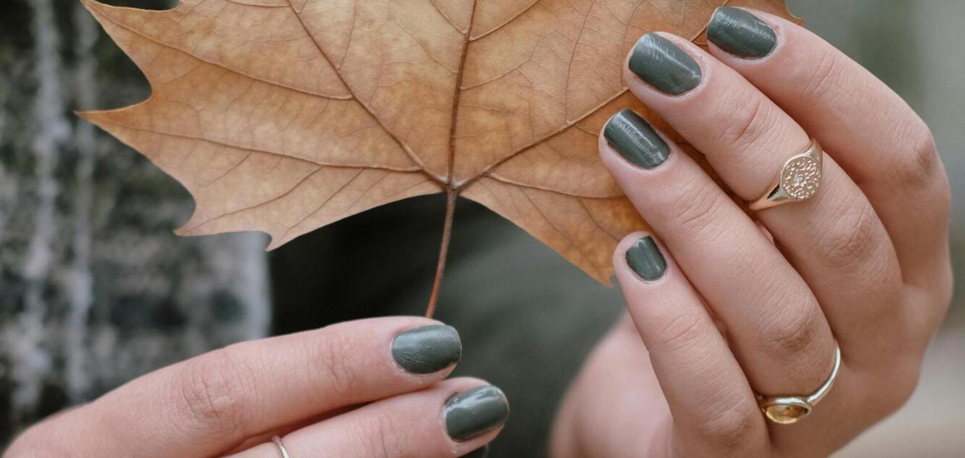 У моді будуть текстури: який манікюр обрати восени-2025