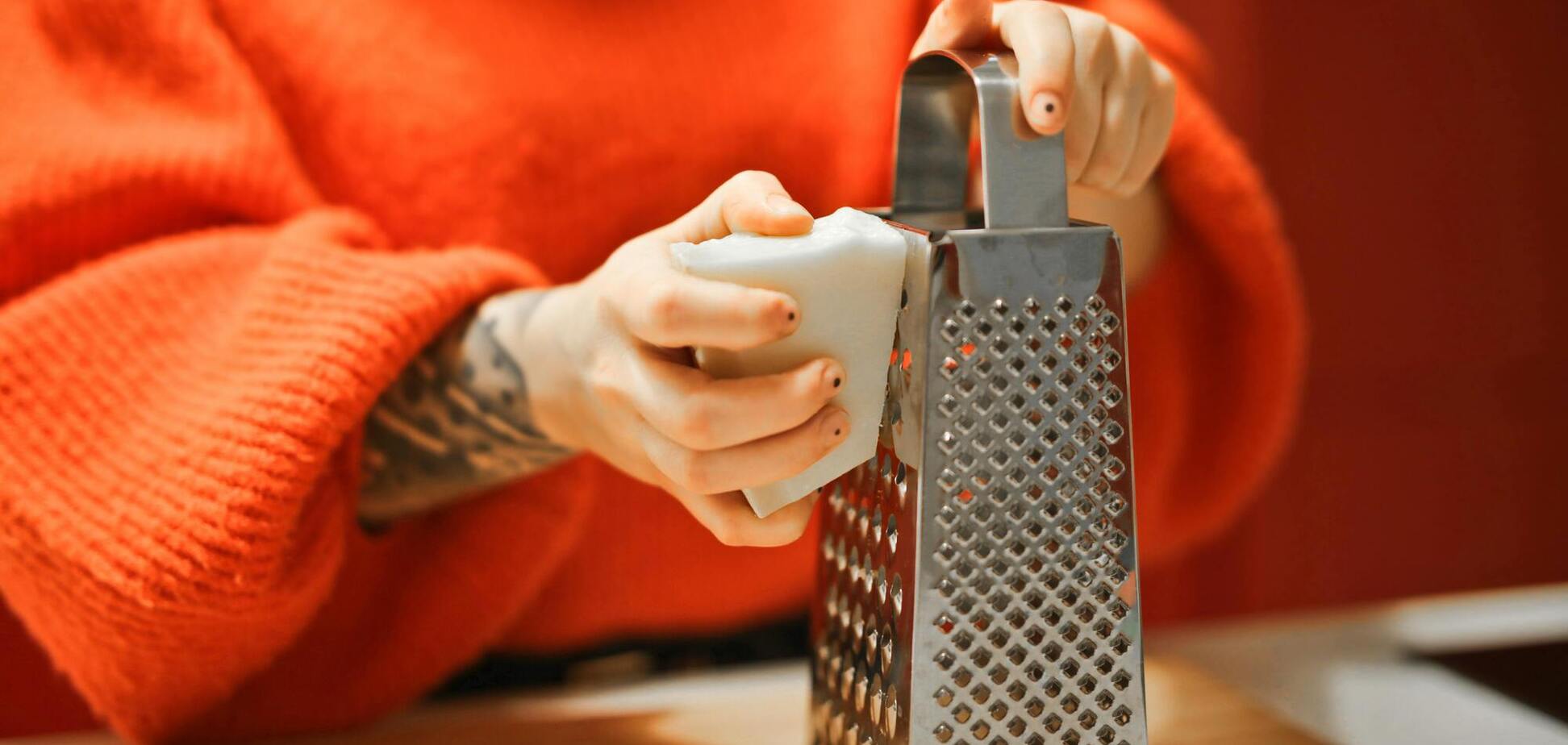 Для чого насправді бічна сторона терки для сиру: несподіване відкриття