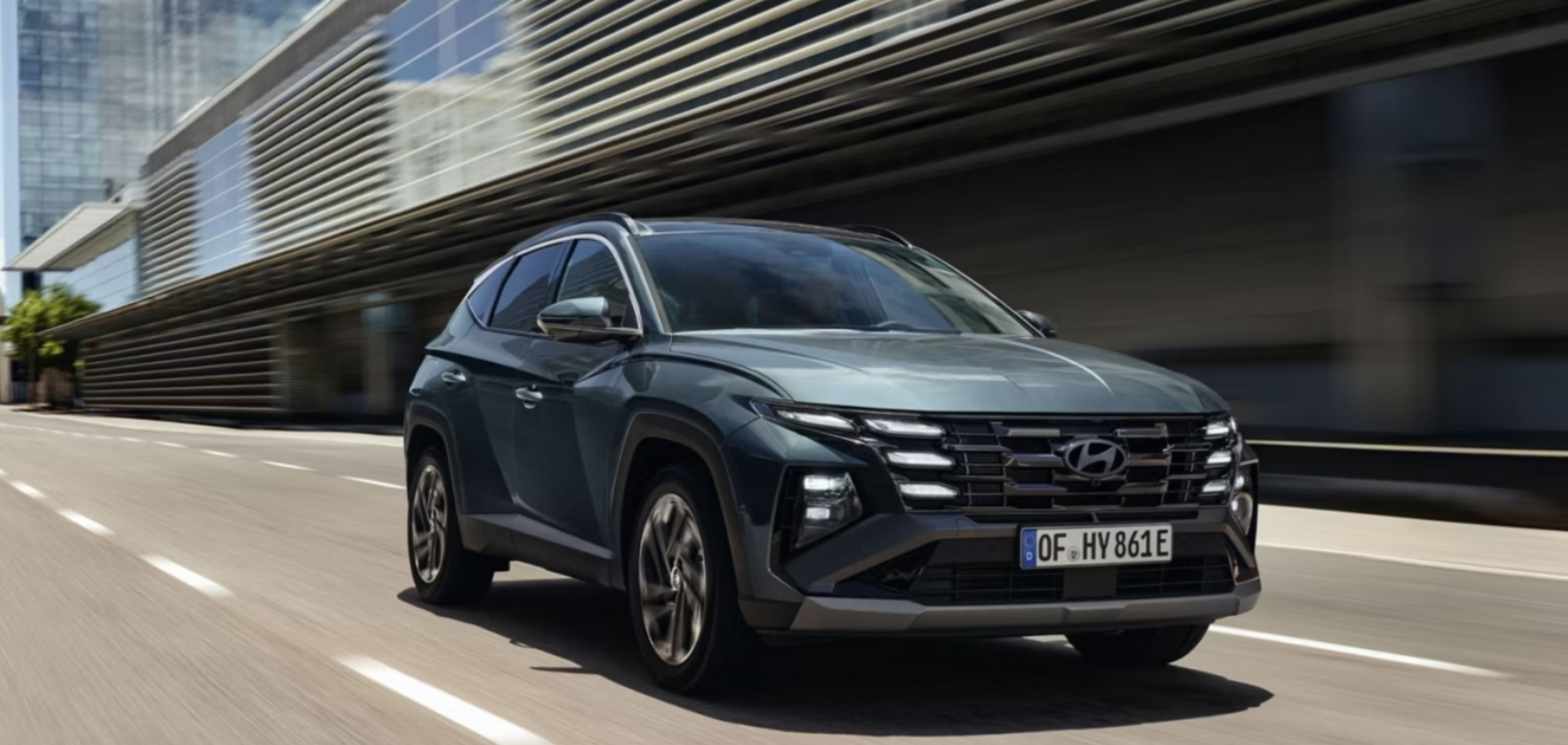 Українці активно купують нові авто дорожче 1 млн грн