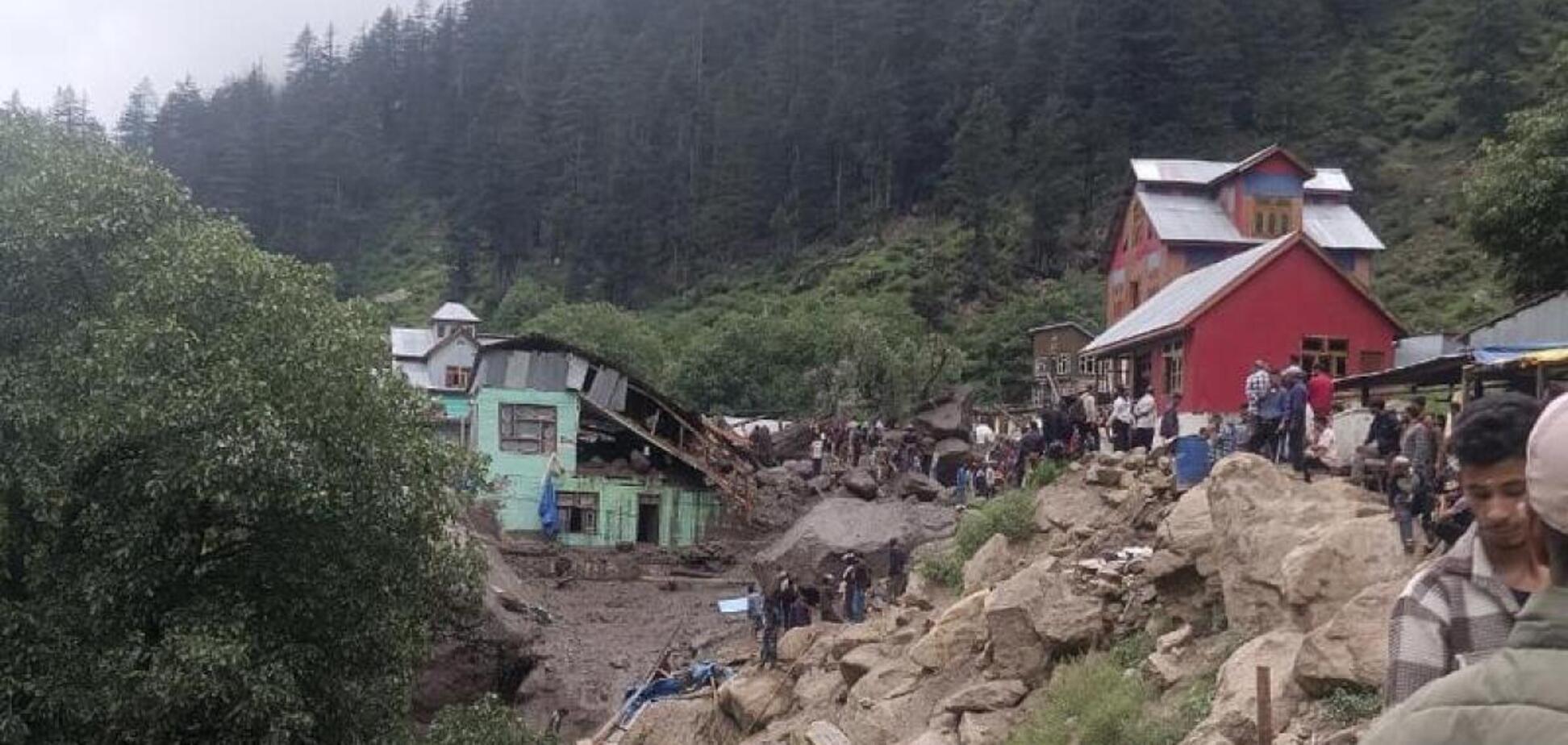 Через раптову зливу у Гімалаях загинули 46 людей