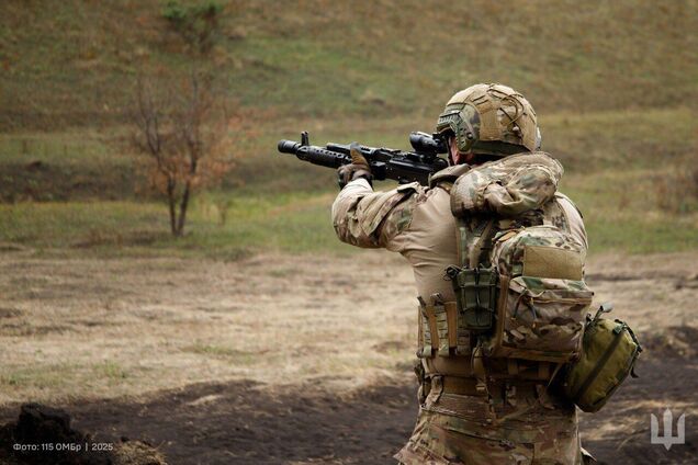 'Українські війська продовжують утримувати позиції': в ЗСУ спростували окупацію ворогом Оріхово-Василівки на Донеччині