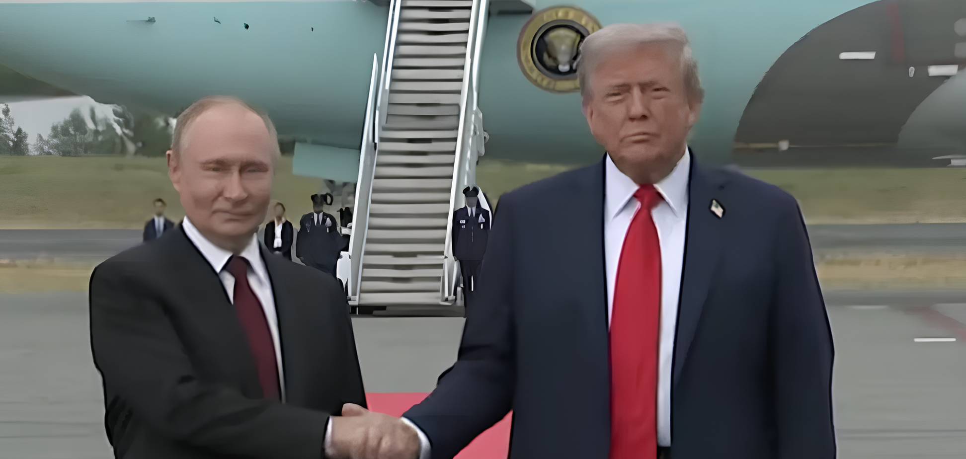 Трамп пообещал позвонить Зеленскому после трехчасовых переговоров с Путиным: подробности встречи на Аляске. ОНЛАЙН