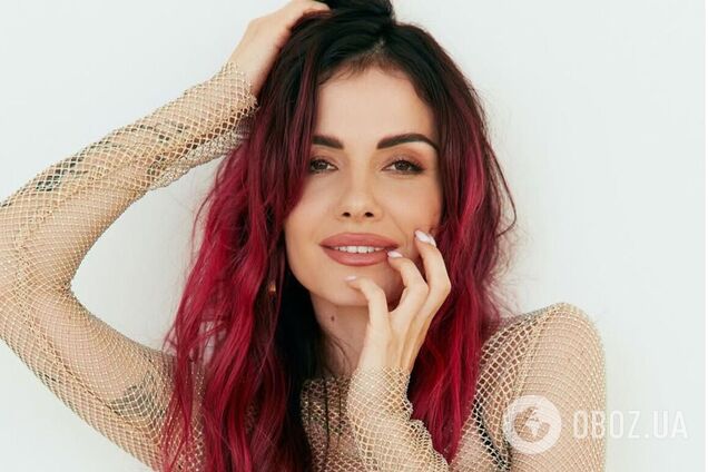 MamaRika заинтриговала фанатов намеком на вторую беременность: что известно о личной жизни певицы