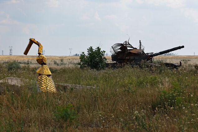 Уничтоженный танк ВС РФ