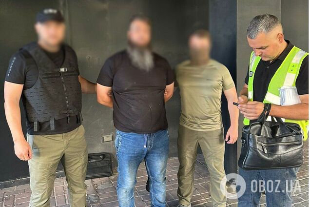 В Киеве ликвидировали еще одну схему для уклонистов: у причастных к 'бизнесу' изъяли более 17 млн грн. Фото