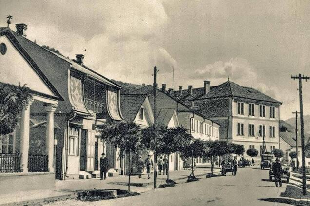 Був у складі Чехословаччини: у мережі показали Рахів понад 100 років тому