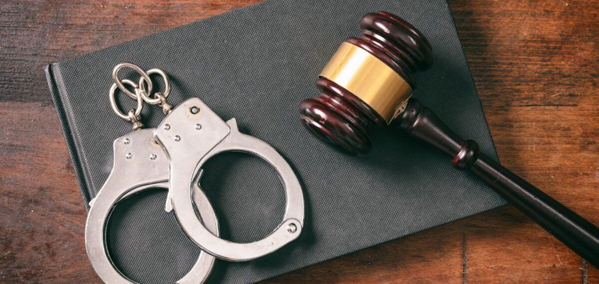 'Не на часі розхитувати єдність': Всеукраїнська асоціація громад звернулася до керівництва держави через масові підозри місцевим посадовцям