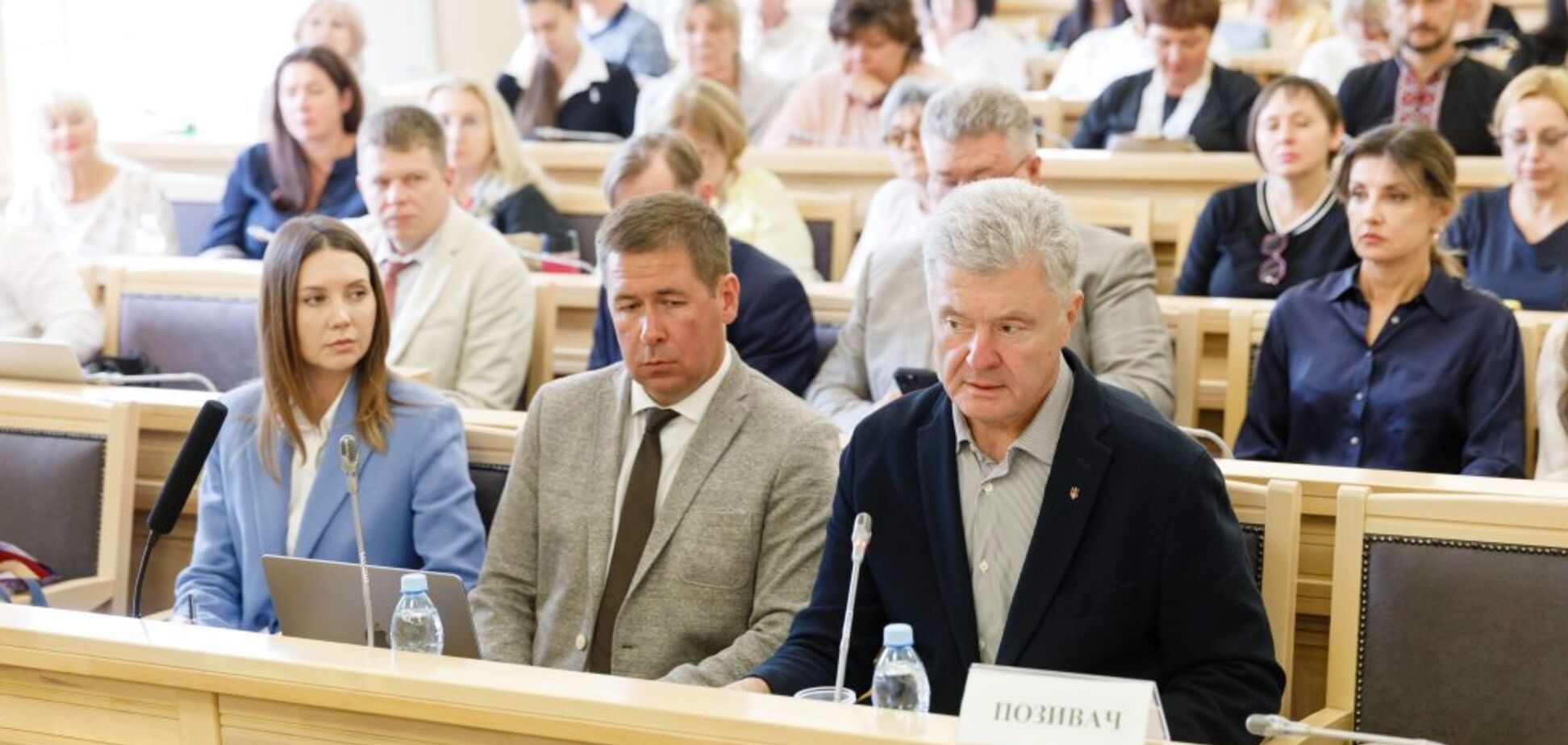 Судебный процесс ВС показал, что санкции против Порошенко введены на основании сфальсифицированных документов, – адвокаты