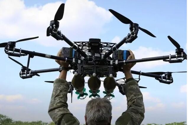 Птицы Мадьяра снова ударили по нефтеперекачивающей станции на Брянщине: Сийярто пожаловался на последствия для Венгрии