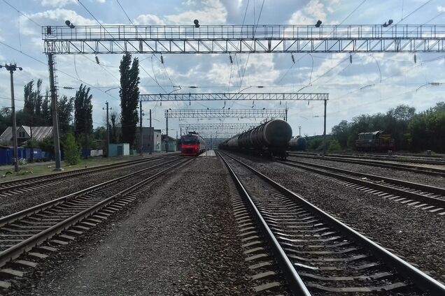 Под ударом была железнодорожная станция: дроны атаковали Волгоградскую область