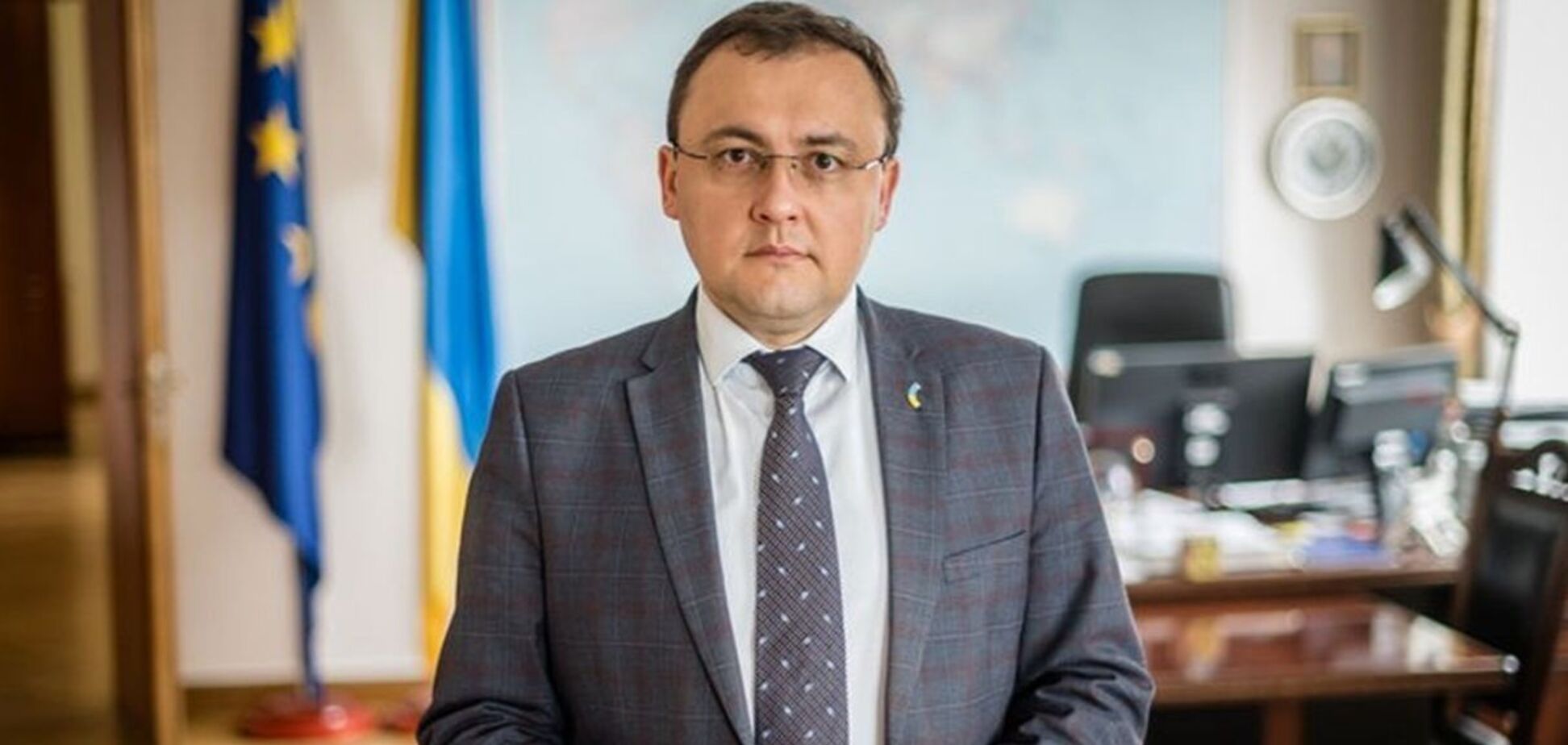 Скандальное вето Навроцкого: посол Украины обратился к беженцам