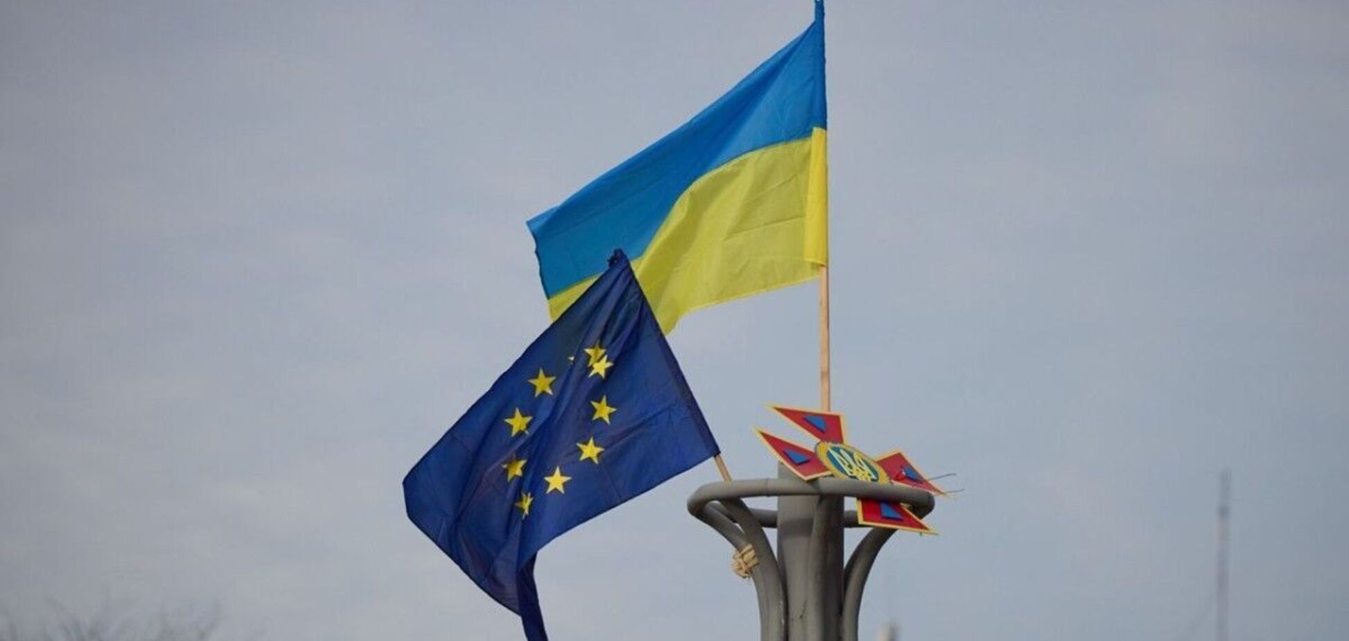 Скільки українців переконані, що Україна стане членом ЄС в найближчі роки, і яким міжнародним організаціям довіряють: результати опитування