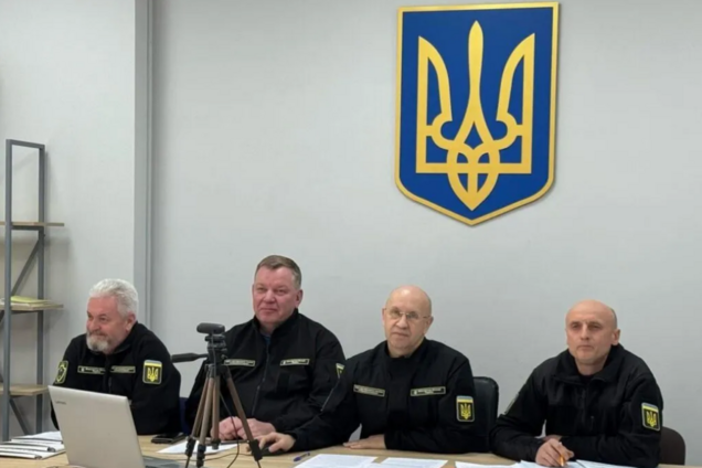 Замінили собою КСУ: що відомо про експертів Мін'юсту, які підписали експертизу щодо Порошенка