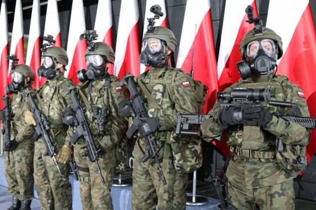 В Польше определились, отправят ли войска в Украину или нет