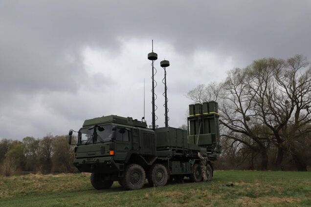 Украина получила восьмой IRIS-T SLM от Германии: СМИ выяснили детали