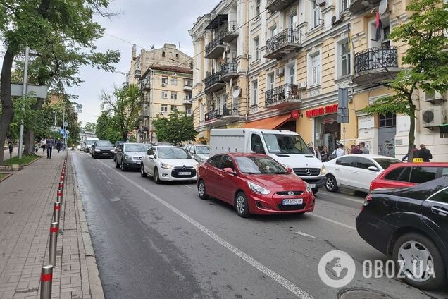 Про нього писали в газетах: у 1897 році на вулицях Києва помітили перший автомобіль. Унікальне фото