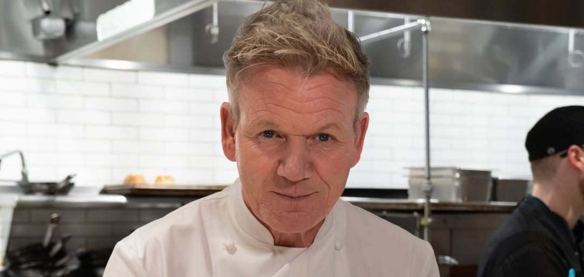 Шеф-повар Гордон Рамзи впервые рассказал о своей борьбе с раком и показал фото после удаления опухоли