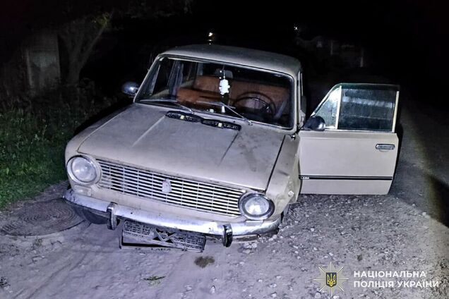 У Прилуках в авто на ходу відлетіло колесо і вбило 15-річного велосипедиста: водій втік із місця ДТП. Фото