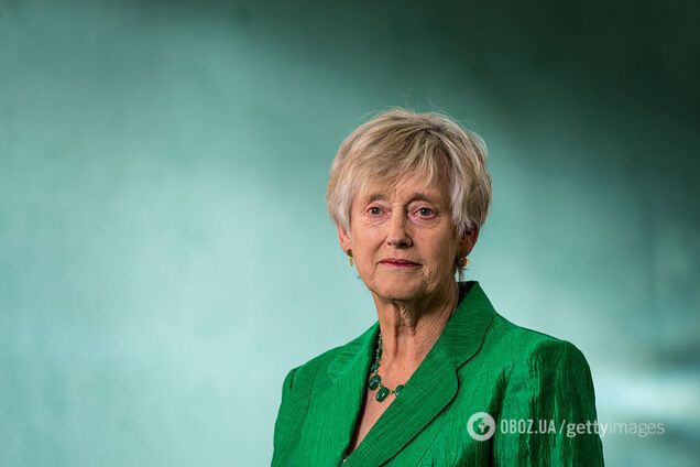 'До последнего держалась за жизнь': умерла первая женщина-директор МИ-5, которая стала прототипом М в фильмах о Джеймсе Бонде