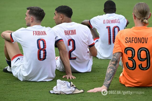 ПСЖ, куда приходит украинец, вызвал российского голкипера и указал, где ему место