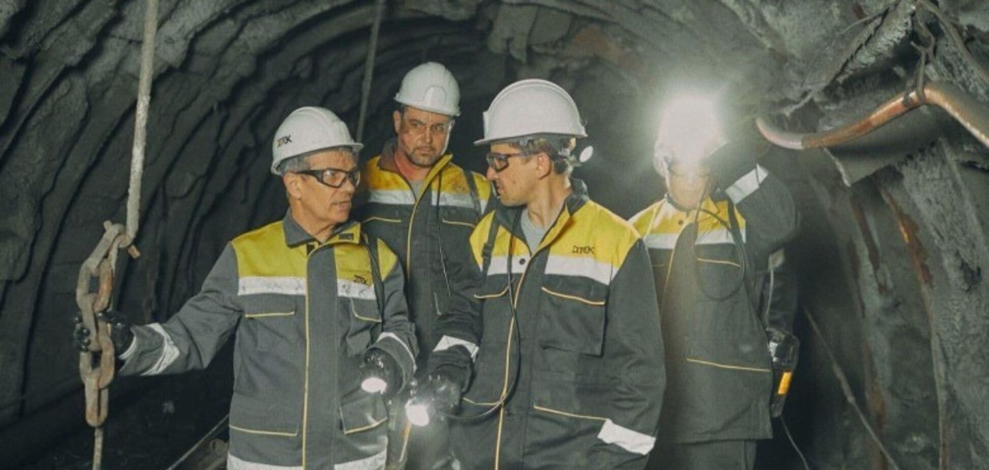 В июле ДТЭК ввел в работу еще 2 новые угольные лавы для поддержания угледобычи