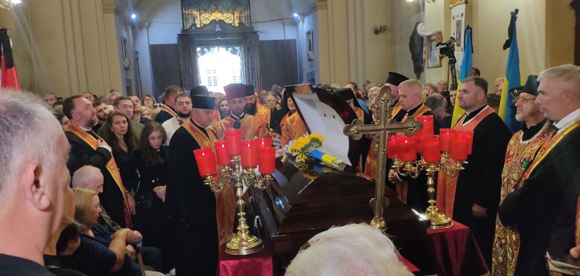 Во Львове прошел парастас по Андрею Парубию: когда состоится чин похорон
