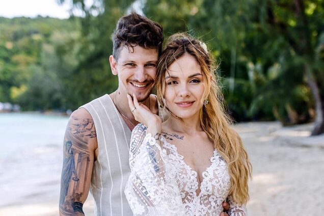 'Можно первый триместр считать беременностью?' Сергей Середа подколол ведущую после вопроса о втором ребенке от MamaRika