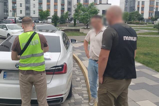 Вручення підозри на Сумщині