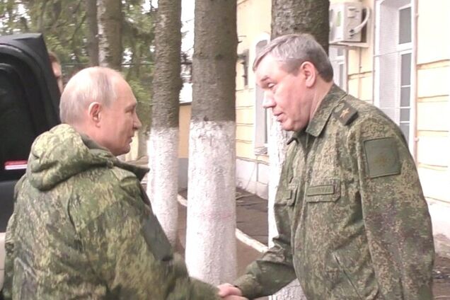 Територіальні здобутки непропорційні втратам: у Росії розкритикували Герасимова за перебільшення успіхів армії РФ на полі бою